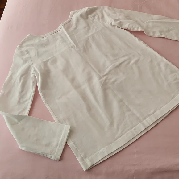 Carter's Kids size 8 white long sleeved top. - Picture 4 of 5